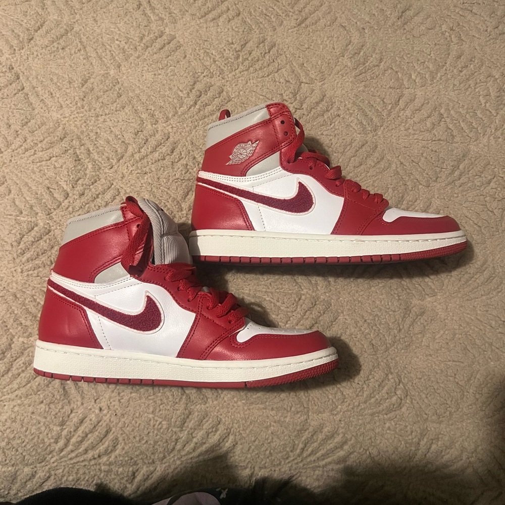 Women’s Air Jordan 1 Retro High OG 8